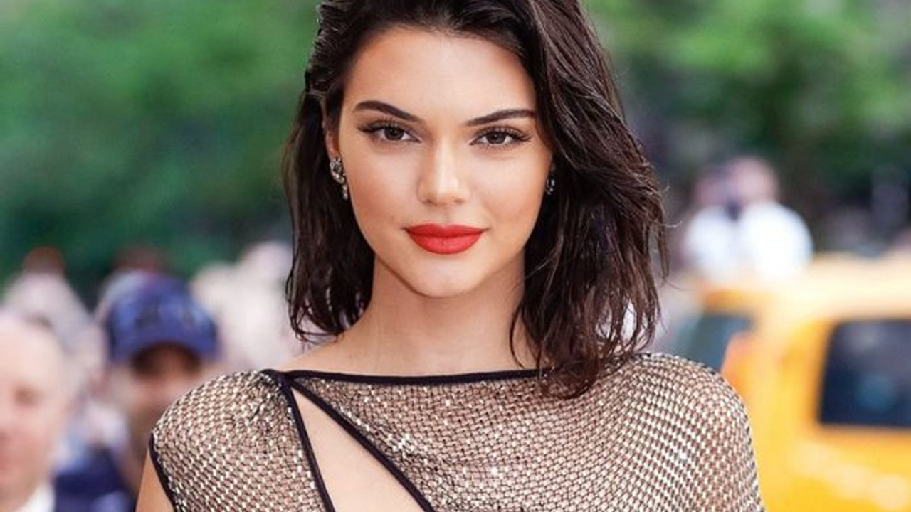Kendall jenner eksi