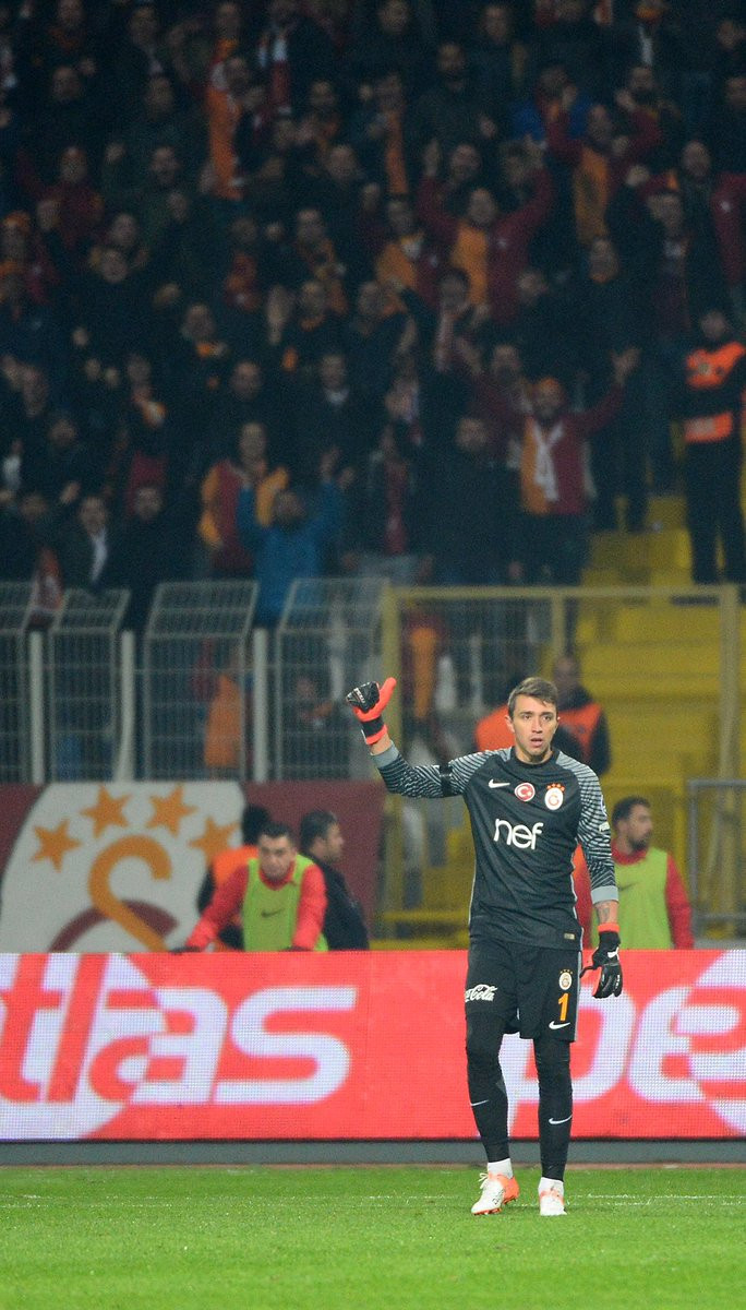 Kasımpaşa Galatasaray golleri muslera penaltı kurtardı