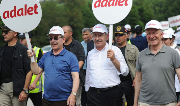 Abdullah Gül olmadı, Abdüllatif Şener verelim!