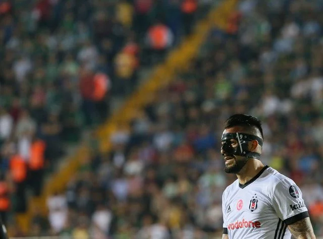 Beşiktaş'ta dev operasyon!
