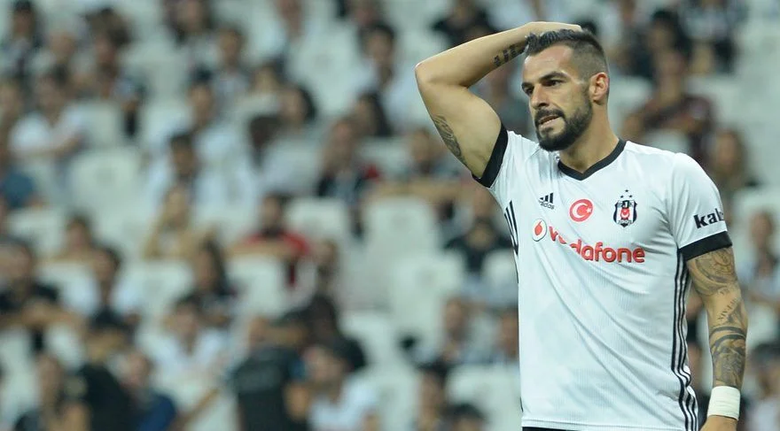 Beşiktaş'ta dev operasyon!