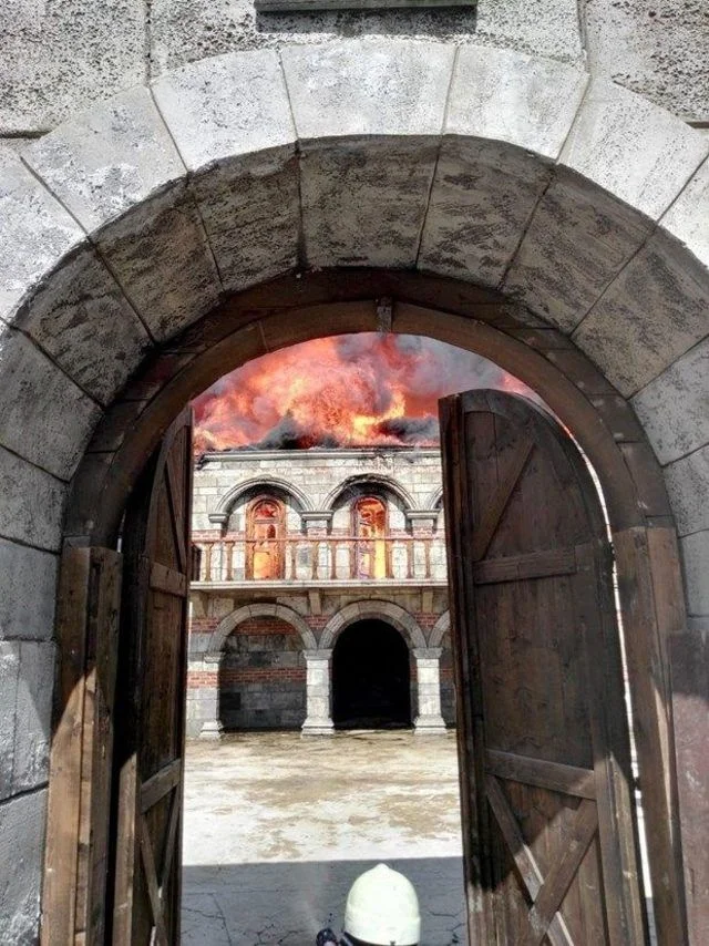Diriliş Ertuğrul seti kül oldu!
