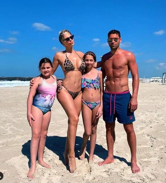Tosic ve Jelena aşk tatiline çıktı!