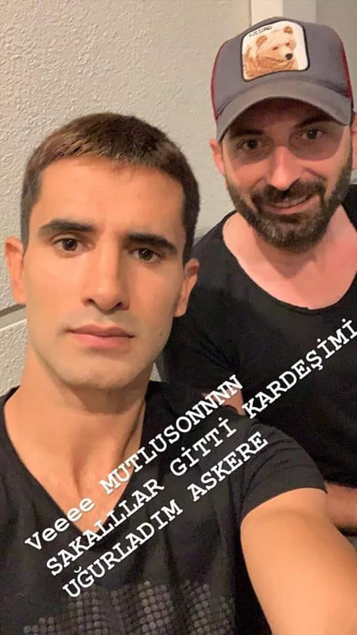 Onlar da kamuflajı giydi!