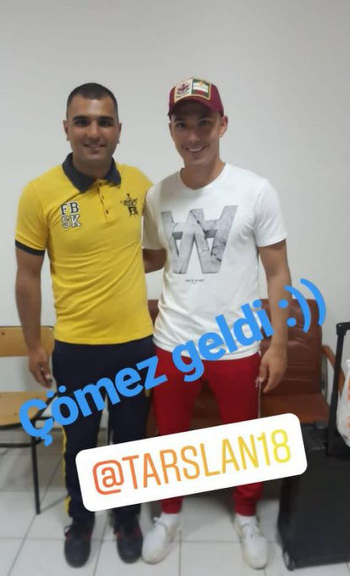 Onlar da kamuflajı giydi!