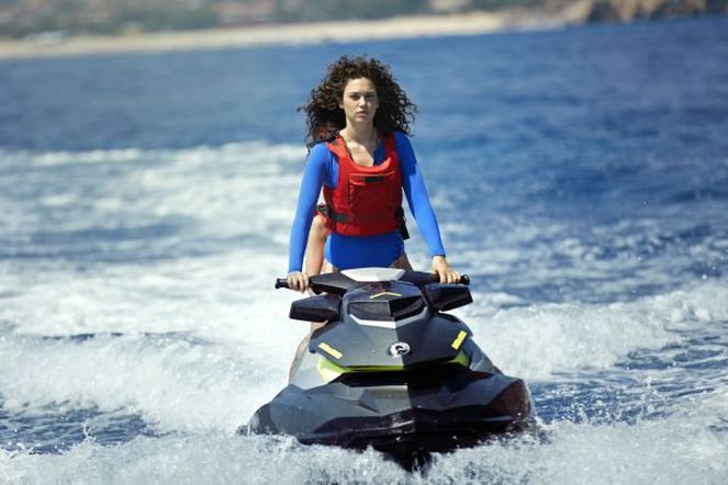Melisa Şenolsun Fethiye'yi salladı!
