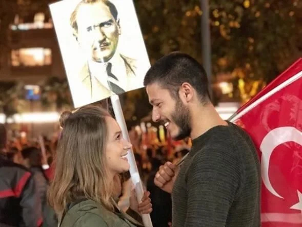 Ayrılığın ardından ilk adım geldi!
