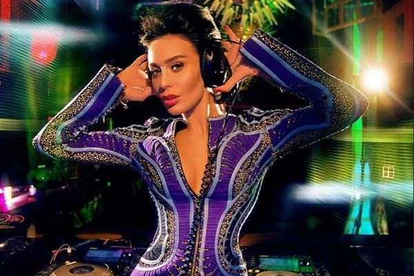 Güzel model boğularak can verdi!