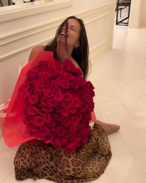 Emir Uyar'dan Adriana'ya jest!