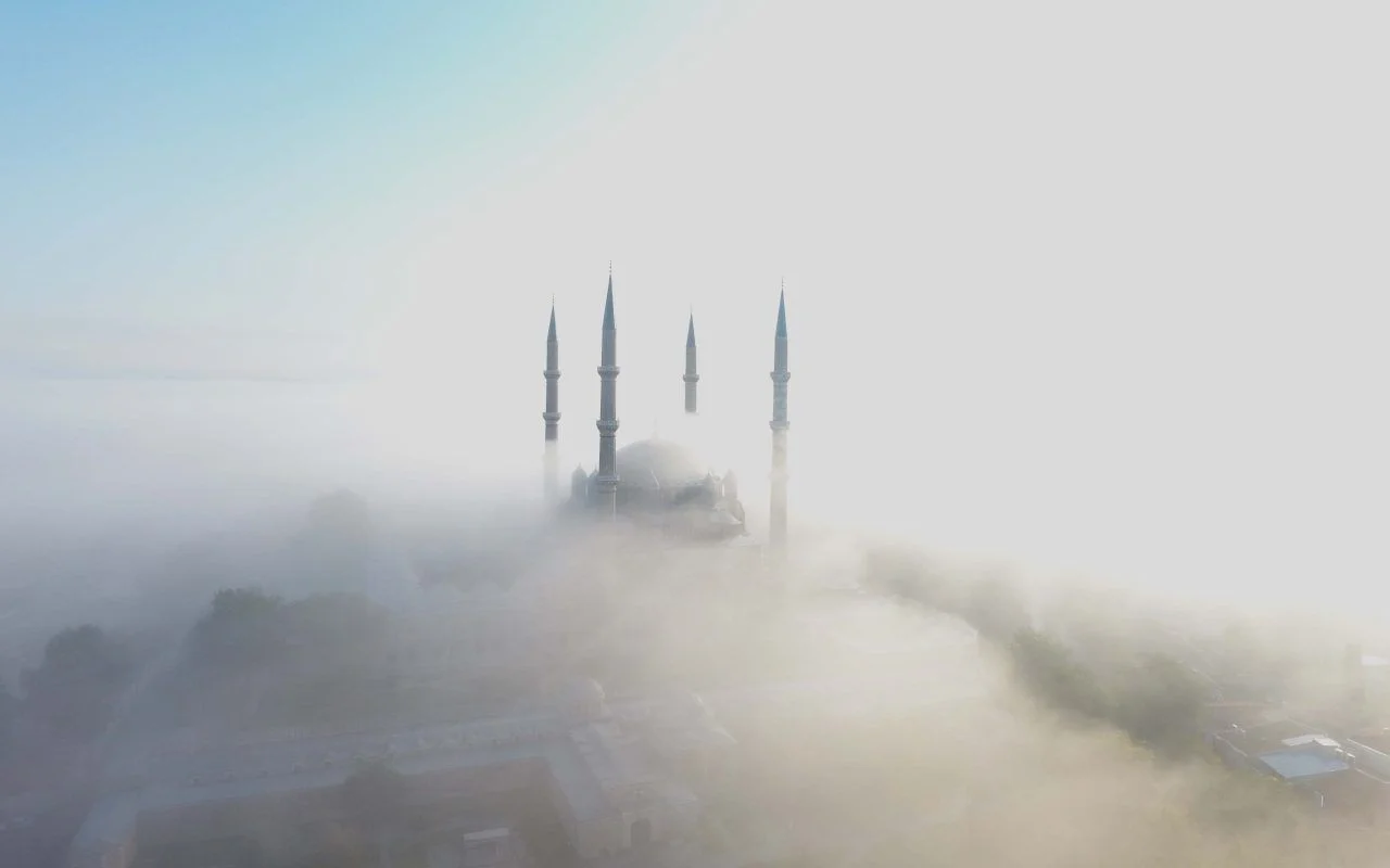 Sis Edirne'yi esir aldı!