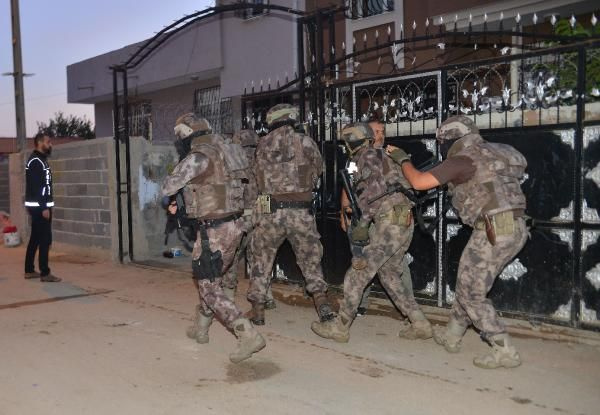 Adana'da şafak operasyonu!