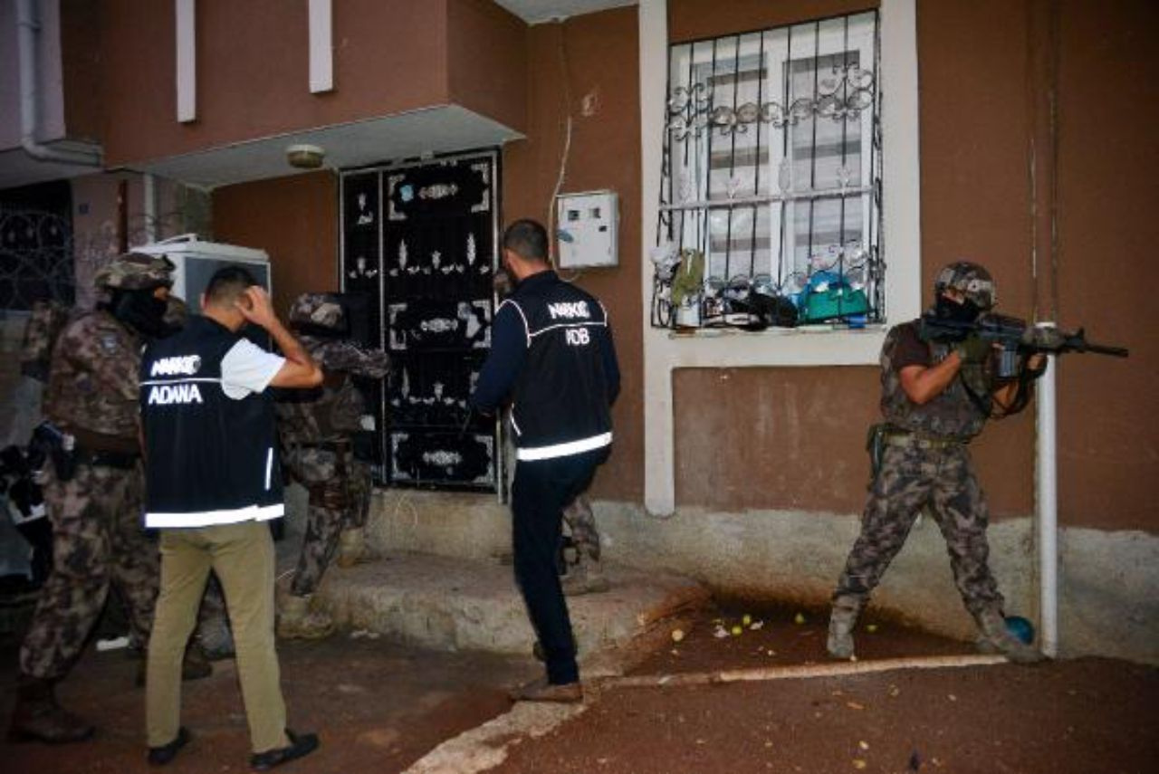 Adana'da şafak operasyonu!