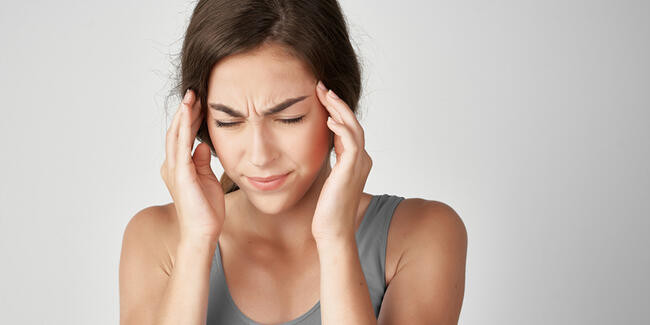 Baş ağrısı için okunacak dualar! Baş ağrısı nasıl geçer? Evde doğal yöntemler!