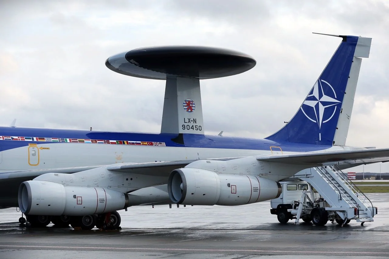 NATO'dan dev AWACS yatırımı...