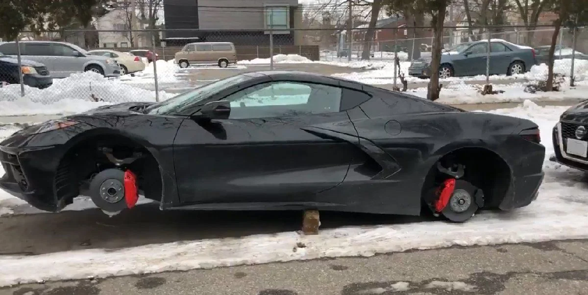 3 milyon dolarlık Corvette C8'e bunu yaptılar!