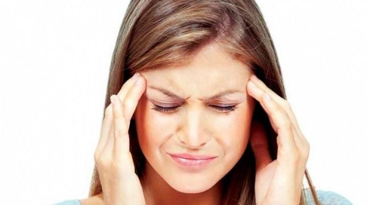 Baş ağrısı hayati tehlike oluşturabilir - SAĞLIK Haberleri