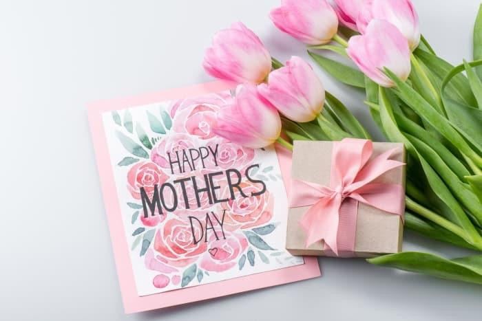 Eşlere Anneler günü mesajları! Eşlere en duygusal anneler günü mesajları | happy mother's day - Resim : 2