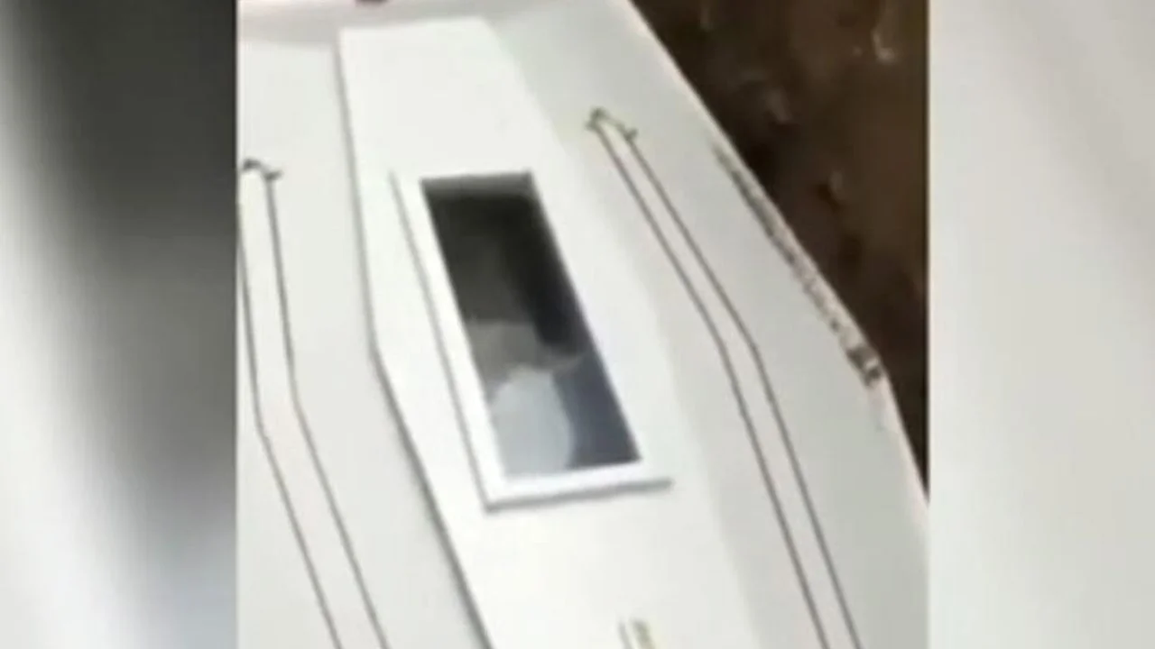 Son dakika... Cenazede inanılmaz görüntü! Ceset hareket etti