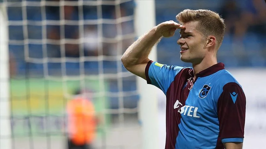 Trabzonspor'da Sörloth şoku!
