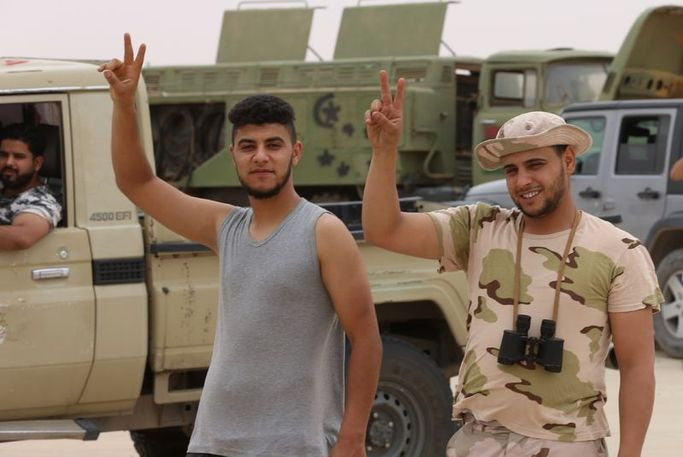 Libya Ordusu Hafter'i ülkenin güneyine sıkıştırdı! - Resim : 2