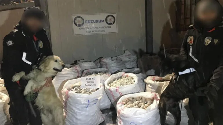 Dayı ve adamlarına 225 yıl hapis