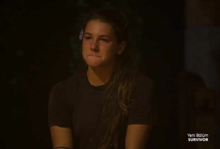 Survivor Nisa Elendi, gözyaşlarını tutamadı!
