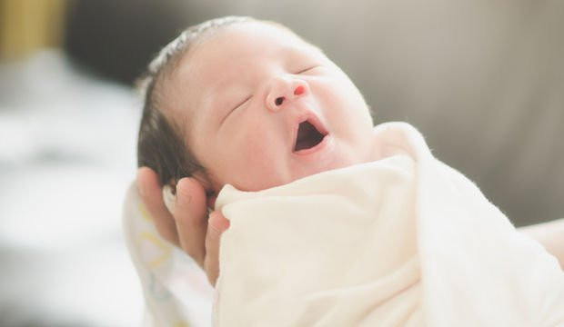 Yeni doğan bebeklerin bez kullanım alışkanlığı | Anne - Baba