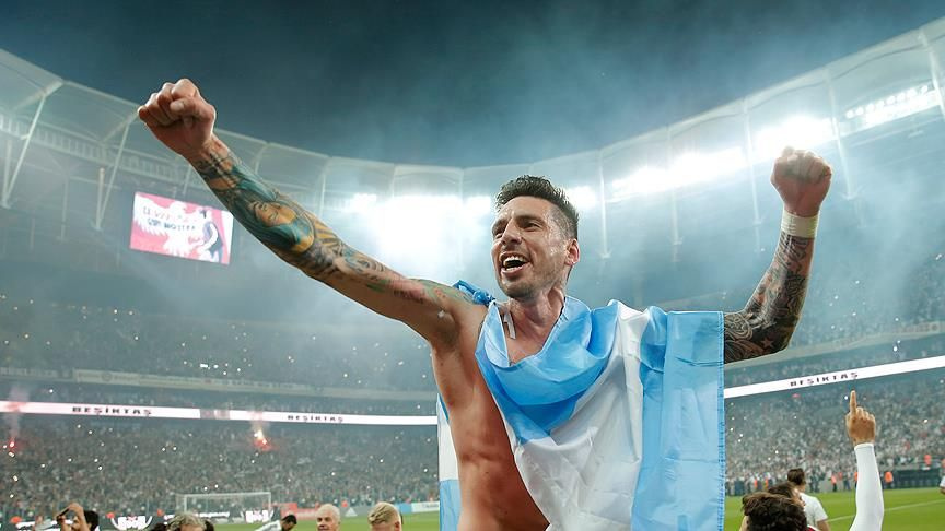 Jose Sosa'nın Fenerbahçe'den alacağı belli oldu