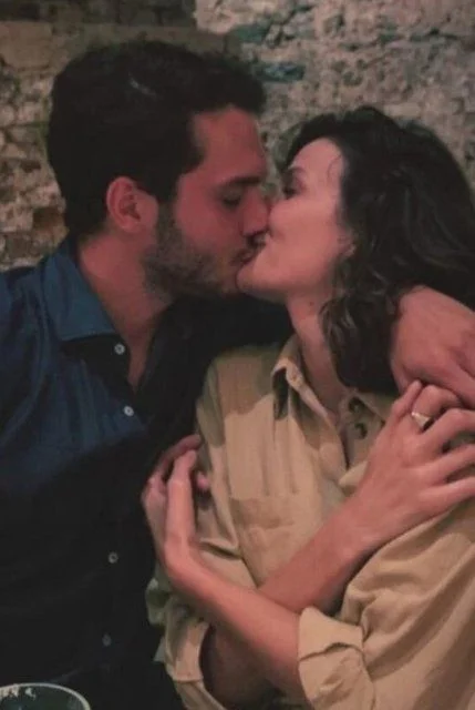 Büşra Develi aşkını ilan etti!