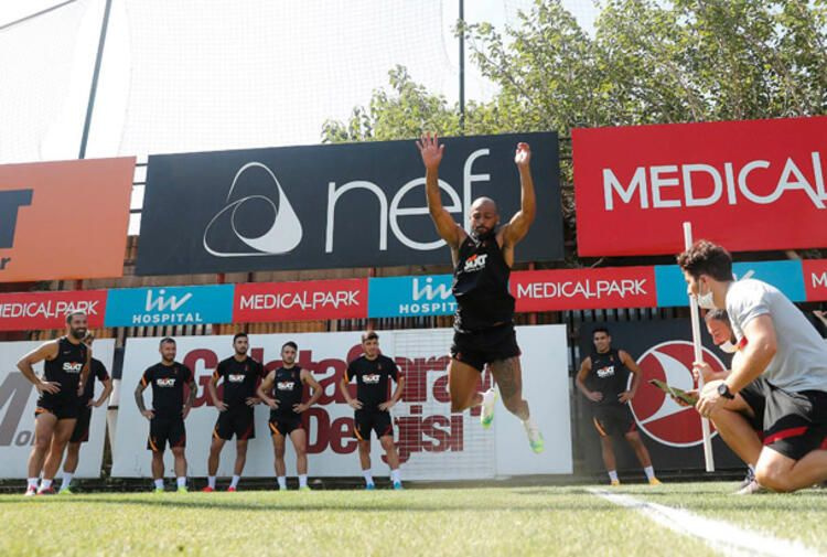 Galatasaray ve Fenerbahçe'den dev takas