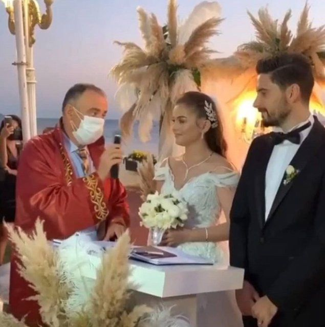 Oyuncu Gizem Güven evlendi!