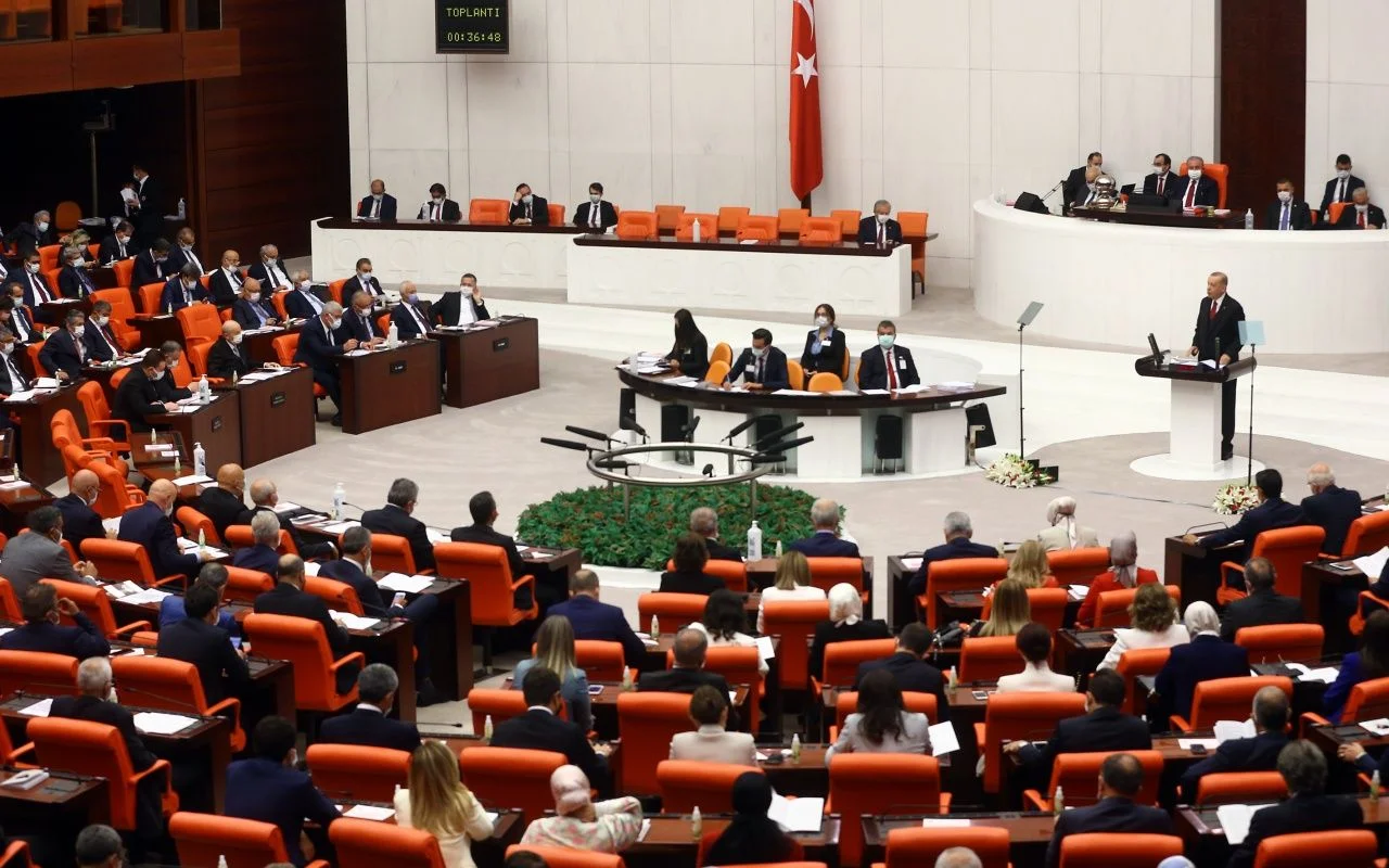 Meclis yeni yasama yılına hazır