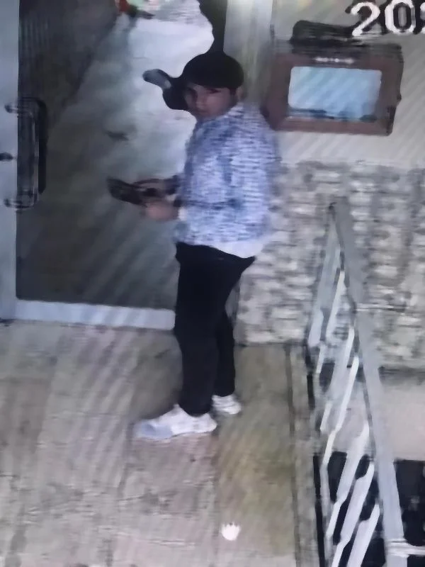 Apartmana tuvaletini yaptı!