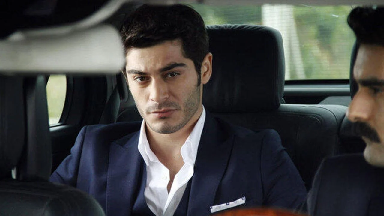 Burak Deniz'i yıkan haber!