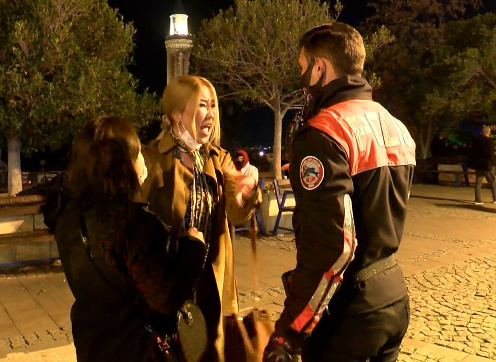 Antalya'da iğrenç iddia! Durağı birbirine kattı