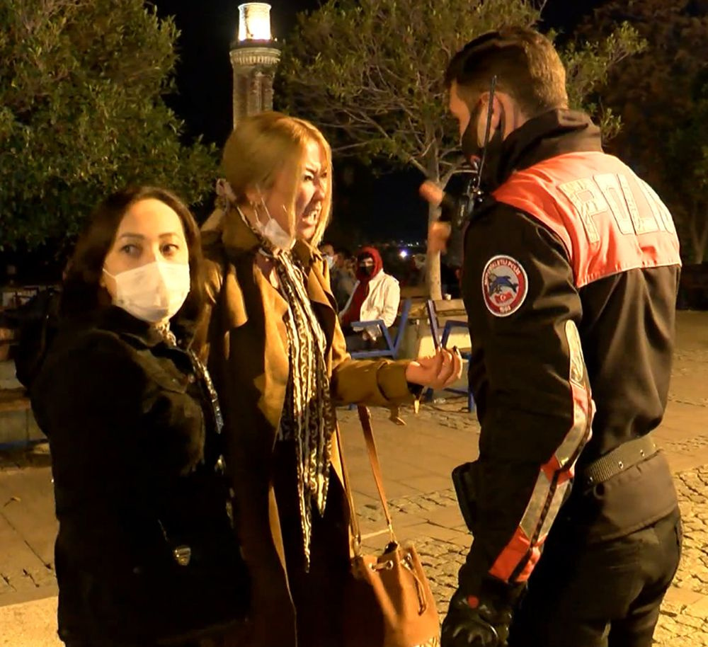 Antalya'da iğrenç iddia! Durağı birbirine kattı