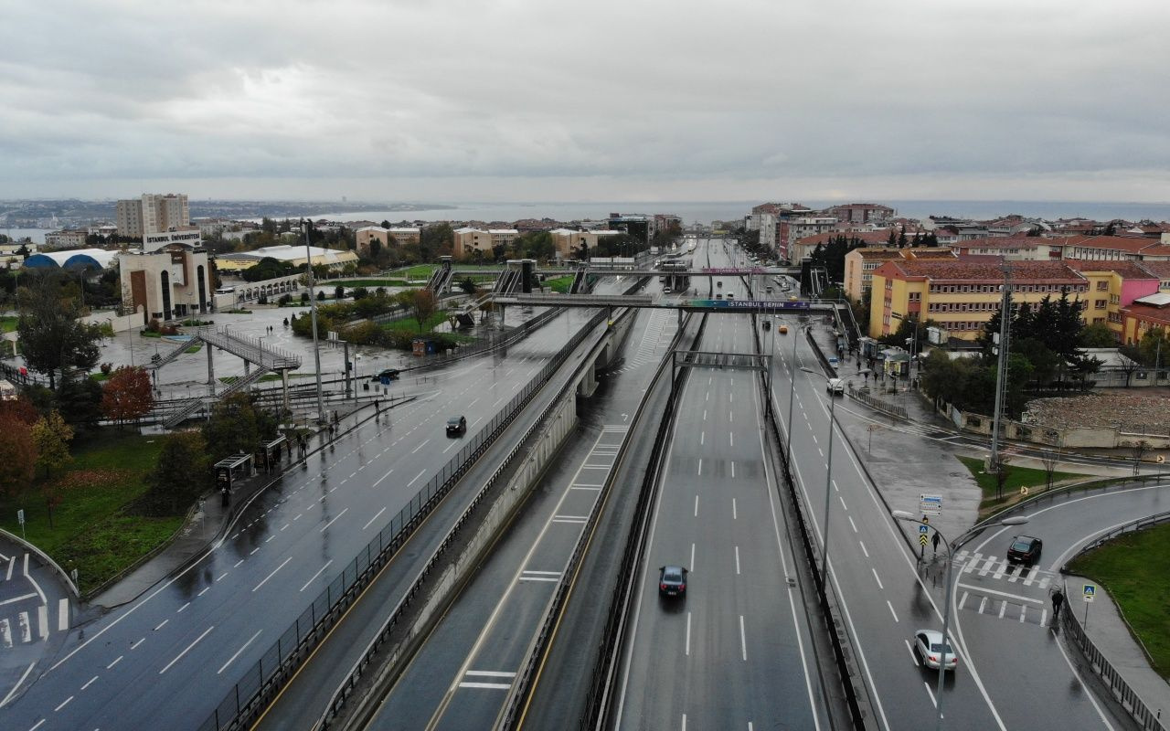 Meydanlar güvercinlere kaldı
