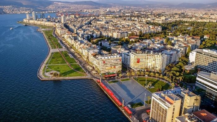 Yüksek riskli İzmir'de hangi yasaklar var? İzmir'de neler serbest?