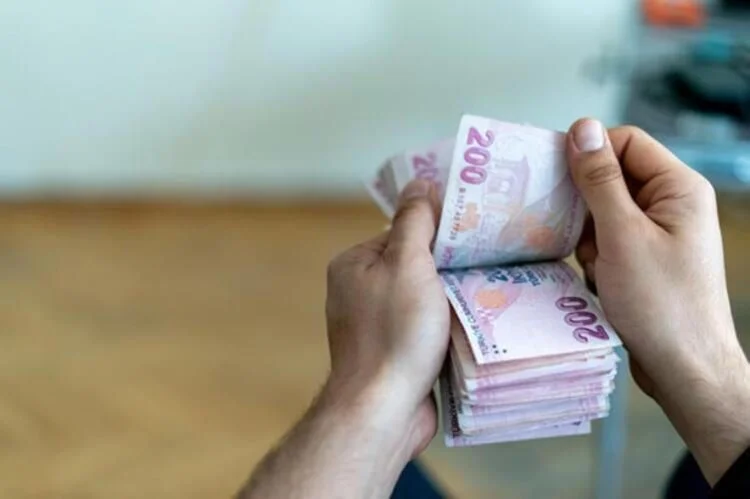Emekli olmak isteyen vatandaşlara müjde: Bunu yapan maaşa bağlanacak!