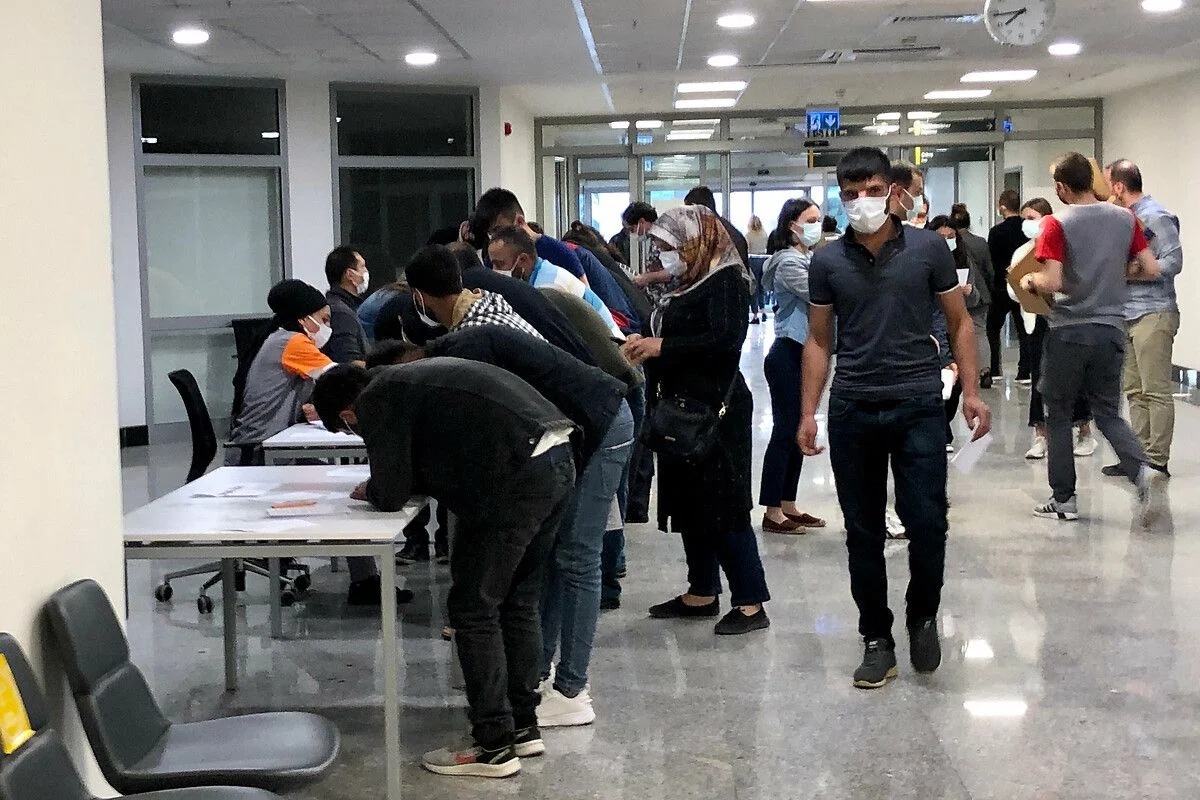 "Korona aşısı erkeklerde sperm sayısını azaltıyor" iddiası çürütüldü!