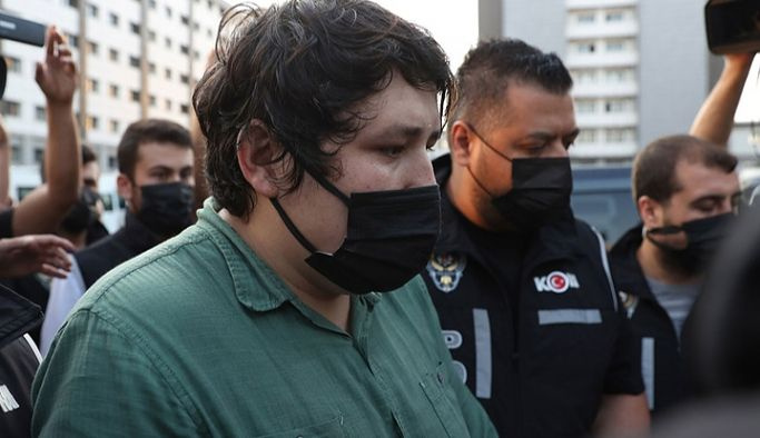 Tosuncuk'tan adliyede ilginç istek: Avukatları poşet poşet taşıdı!