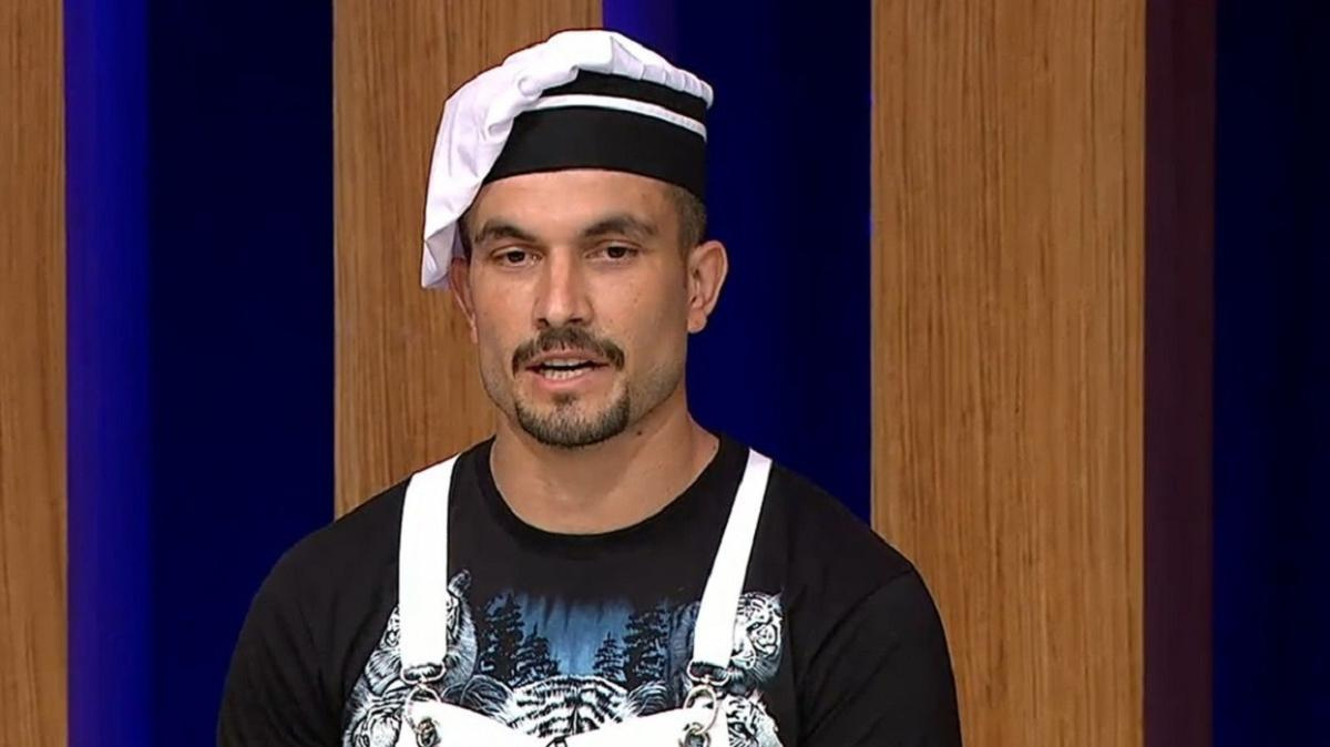 MasterChef Nejdet kimdir" MasterChef Nejdet Efetürk kaç yaşında, aslen nereli"