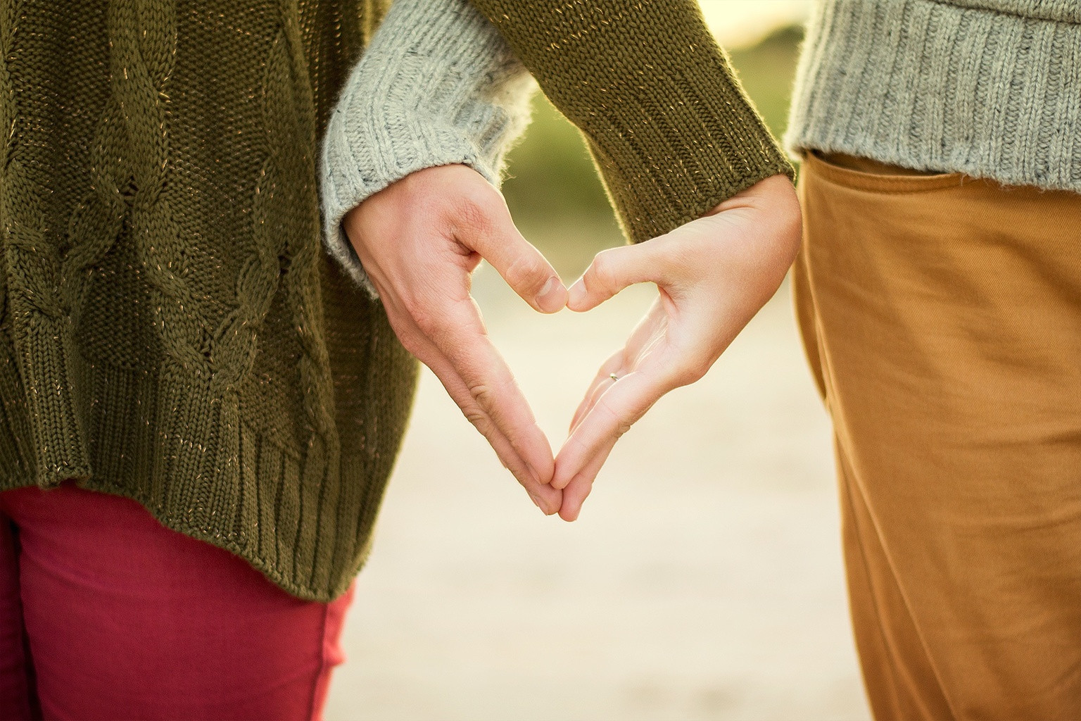 İlişkilerde Mutluluğa Farklı Bir Bakış Açısı Getiren 10 Öneri – BiFazlası