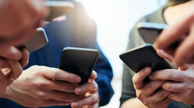 Cep telefonu alacaklara müjde: KDV oranı yüzde 1'e düşürüldü!