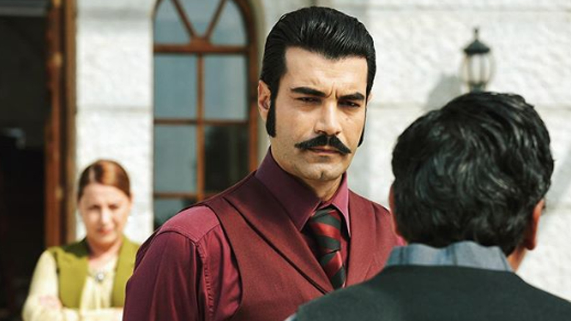 Kayserili başrol oyuncusu Murat Ünalmış, set çalışanına saldırdığı  iddialarını yalanladı - Kayseri Deniz Postası