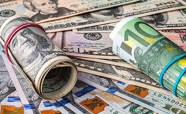 Piyasalar hareketlendi: Dolar, ibreyi yeşile çevirdi!