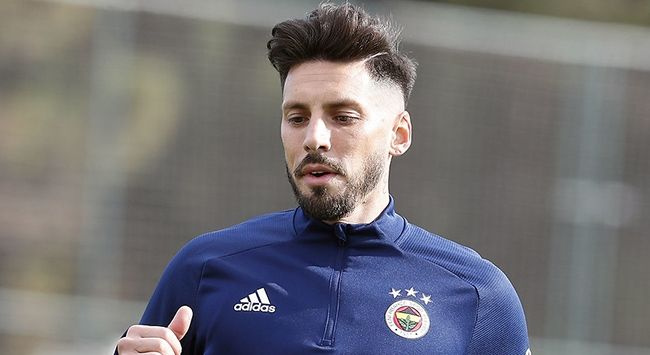 Kim Min Jae ayrılık kararı aldı... Güney Koreli stoper Fenerbahçe'den ayrılmak istiyor