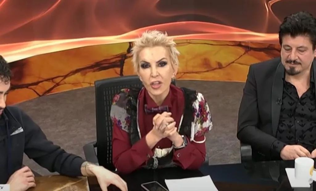 Ece Erken'e Olay Sözler! Seyhan Soylu: Evli erkeklerle kırıştırırsan...