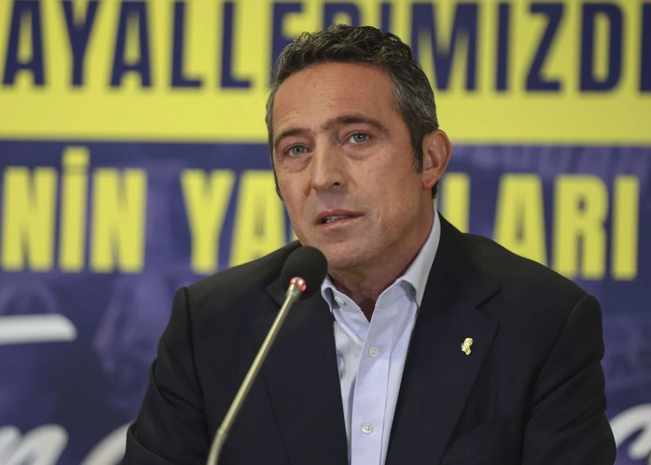 İsak Vural, Arda Güler, Melih Bostan, Osman Ertuğrul Çetin, Muhammed Gümüşkaya ve Ferdi Kadıoğlu için imza töreni