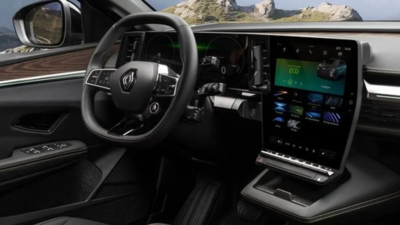 Renault Megane 2022 Fiyatlarında Daha Önce Bunu Yapmadı! Dev Markanın Fiyat Listesinde Çılgınlık!